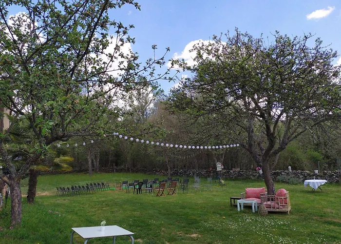 Rural Aguallevada Отель Парамио