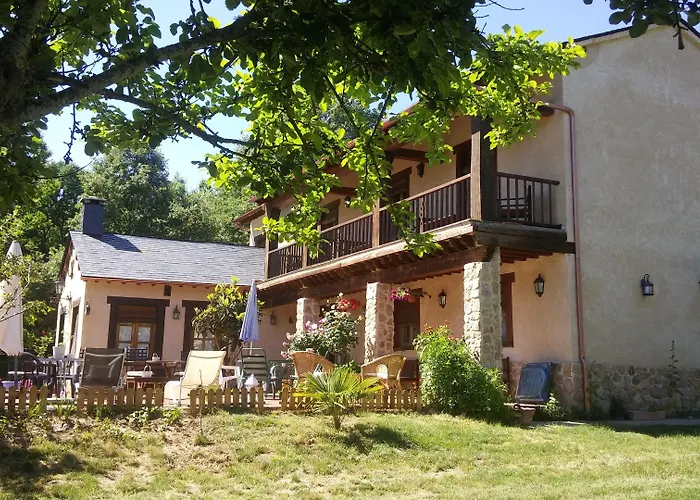 Rural Aguallevada Парамио